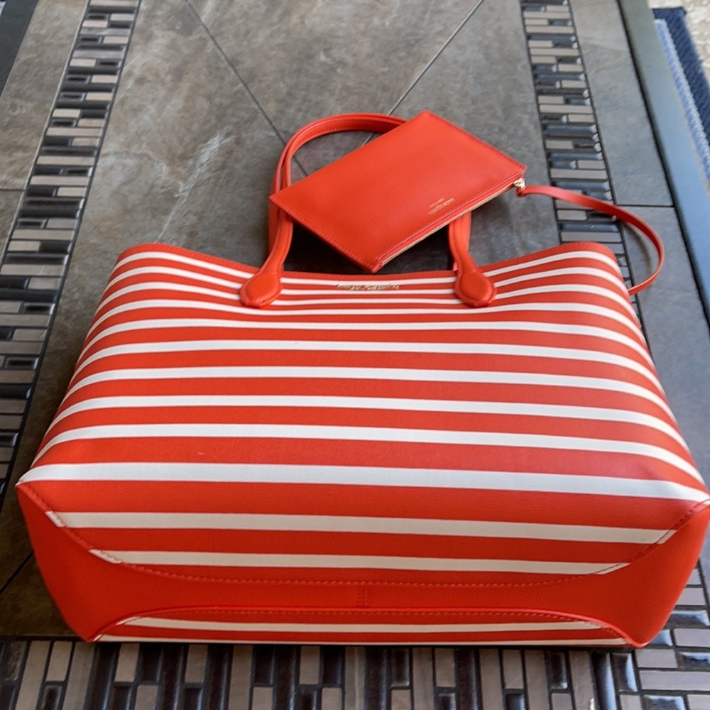 Kate Spade All Day Sailing Stripe Large Tote - Picture 4 of 16